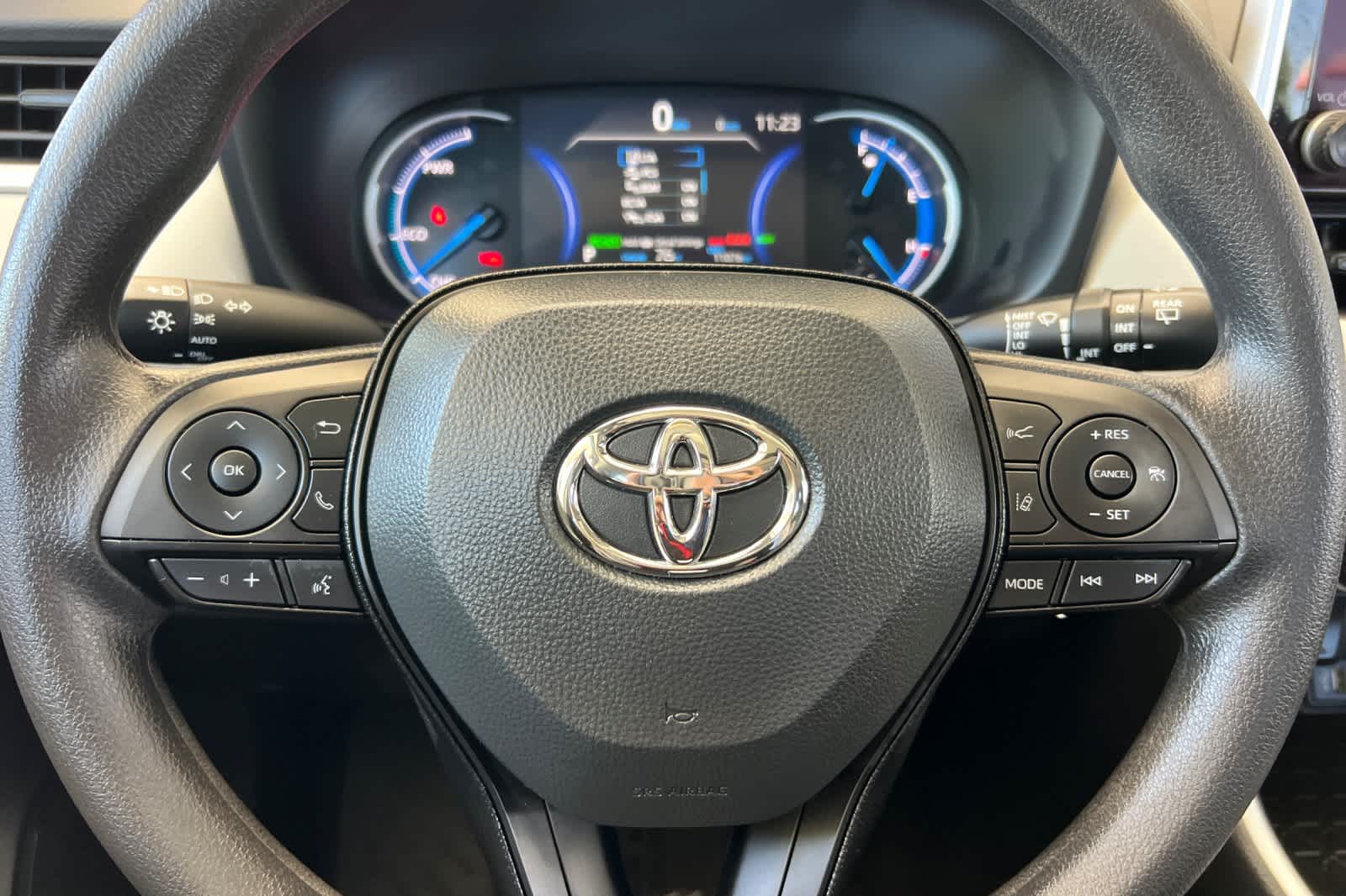 Thumbnail: 2024 Toyota RAV4 - 25