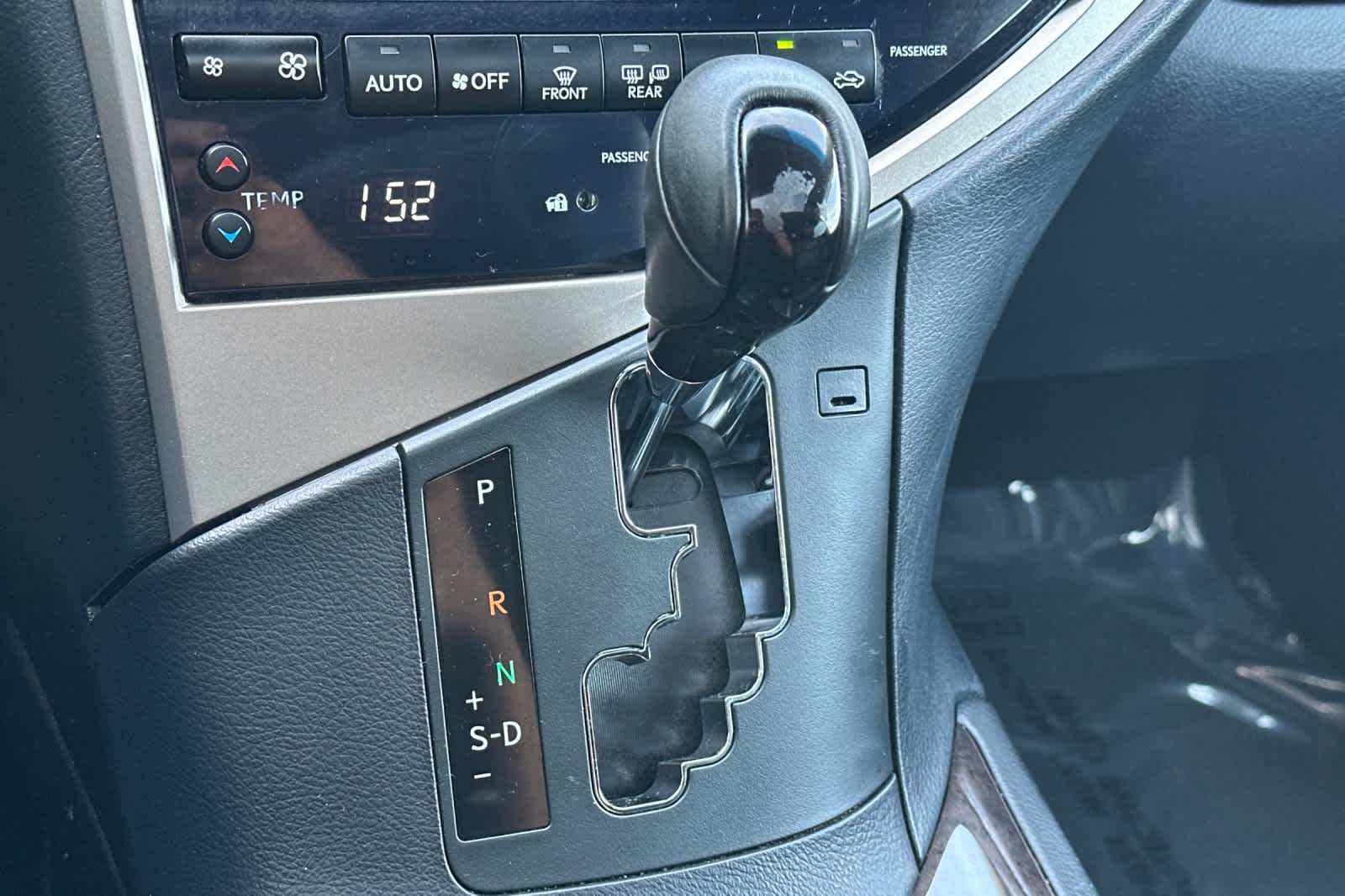 Thumbnail: 2015 Lexus RX - 24