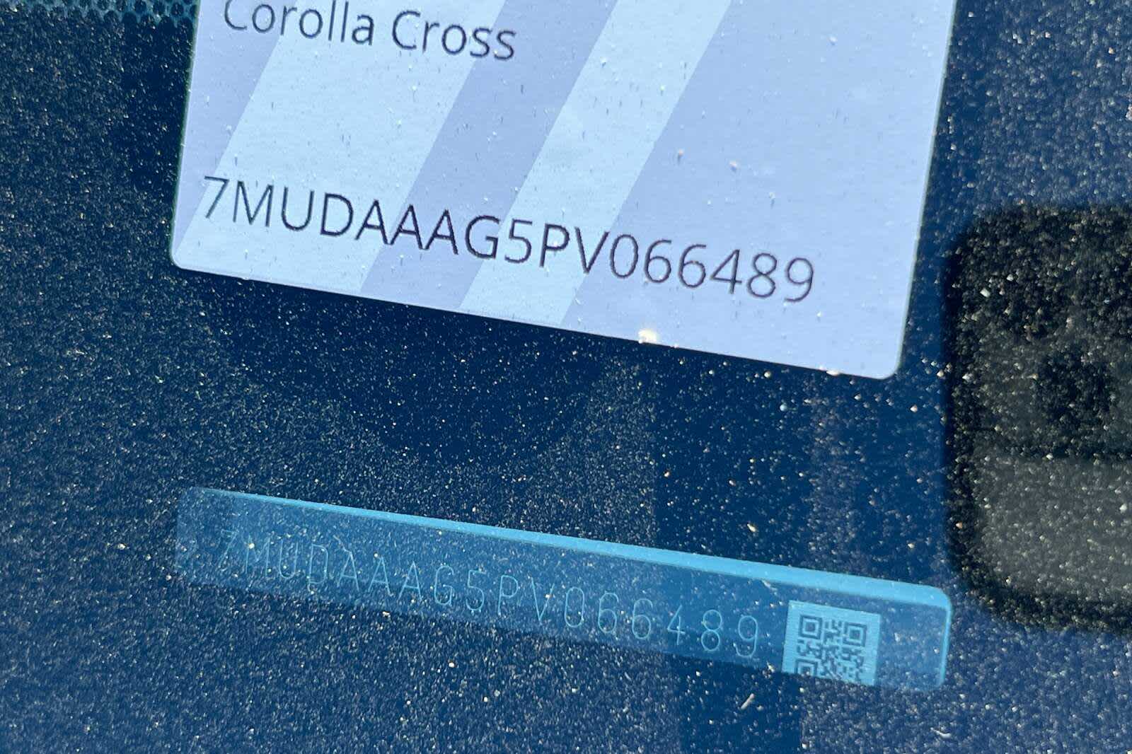 Thumbnail: 2023 Toyota Corolla Cross - 23