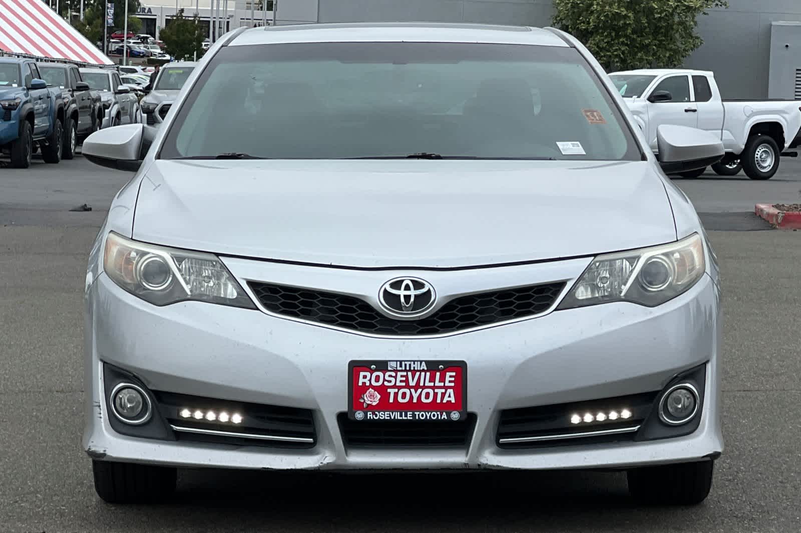 Thumbnail: 2013 Toyota Camry - 10