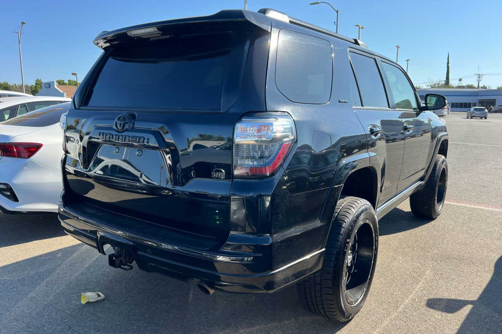 Thumbnail: 2020 Toyota 4Runner - 2