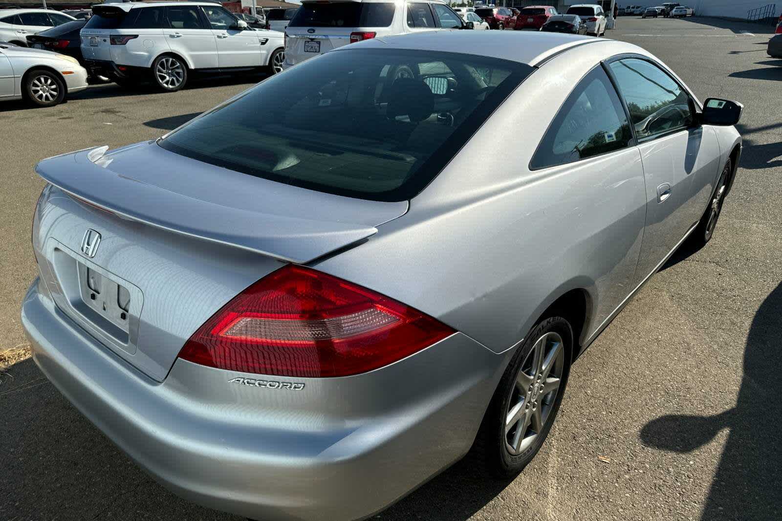 2004 Honda Accord LXi 3