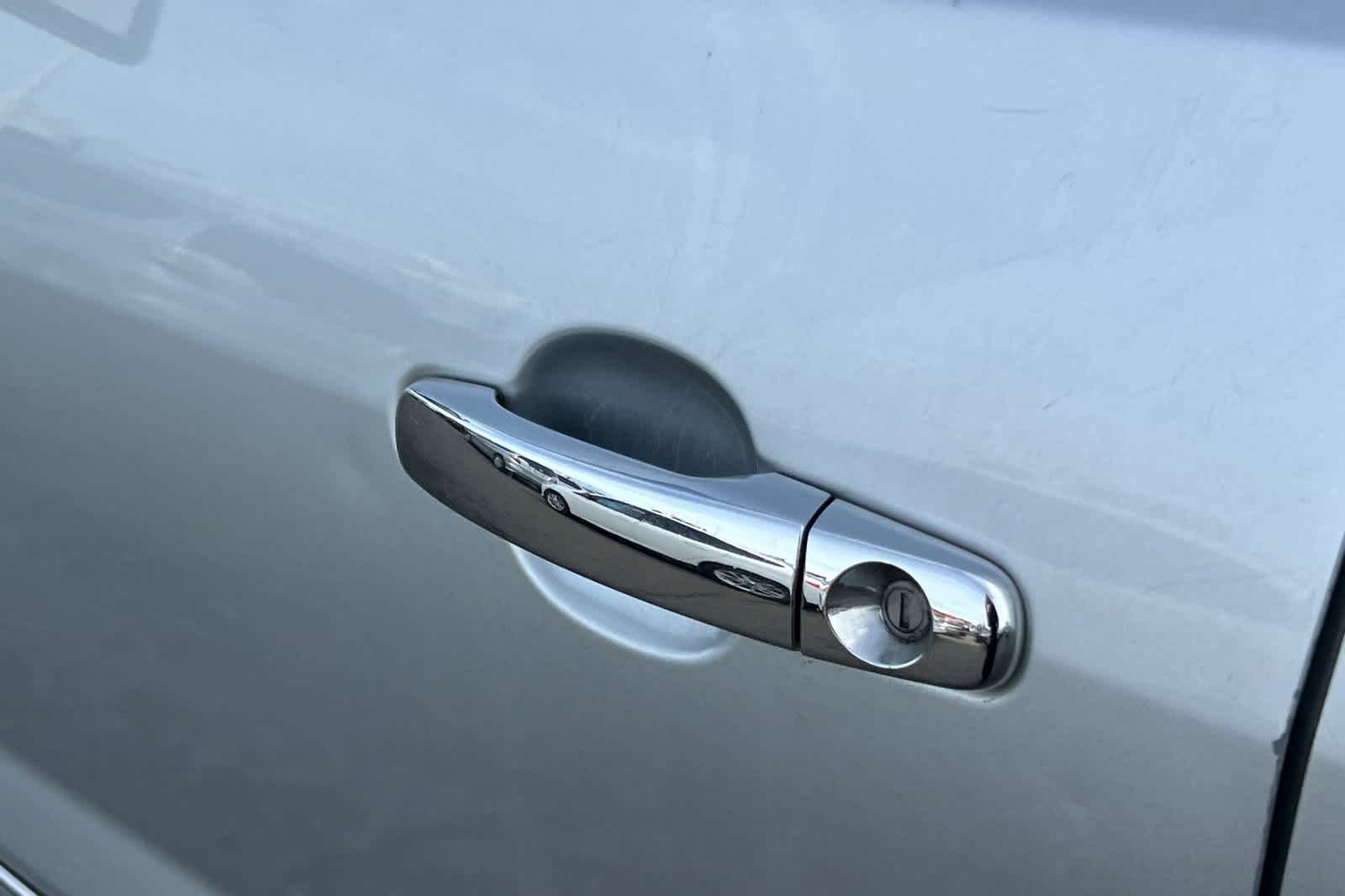 Thumbnail: 2013 Chevrolet Traverse - 18