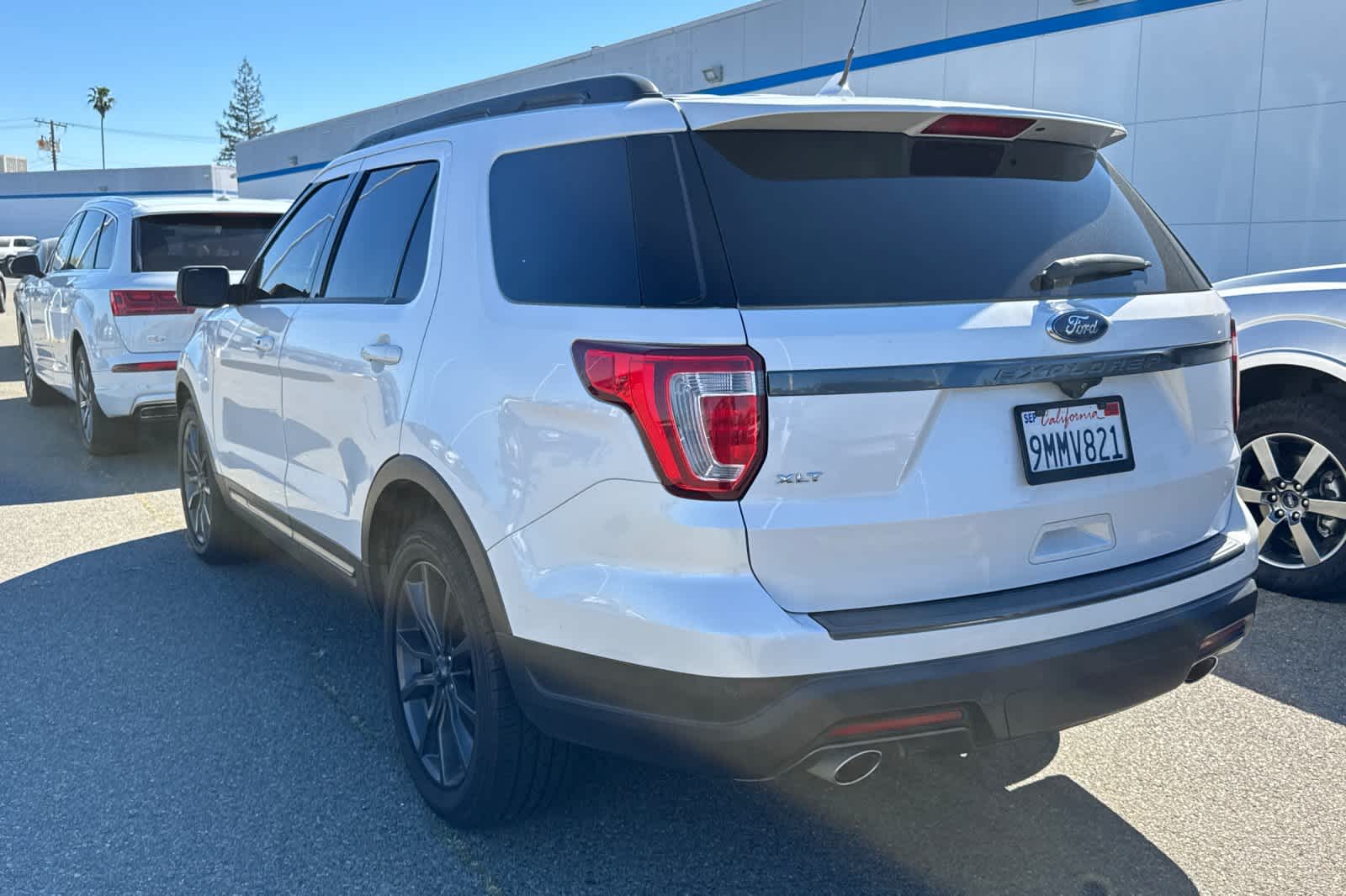 Thumbnail: 2018 Ford Explorer - 6
