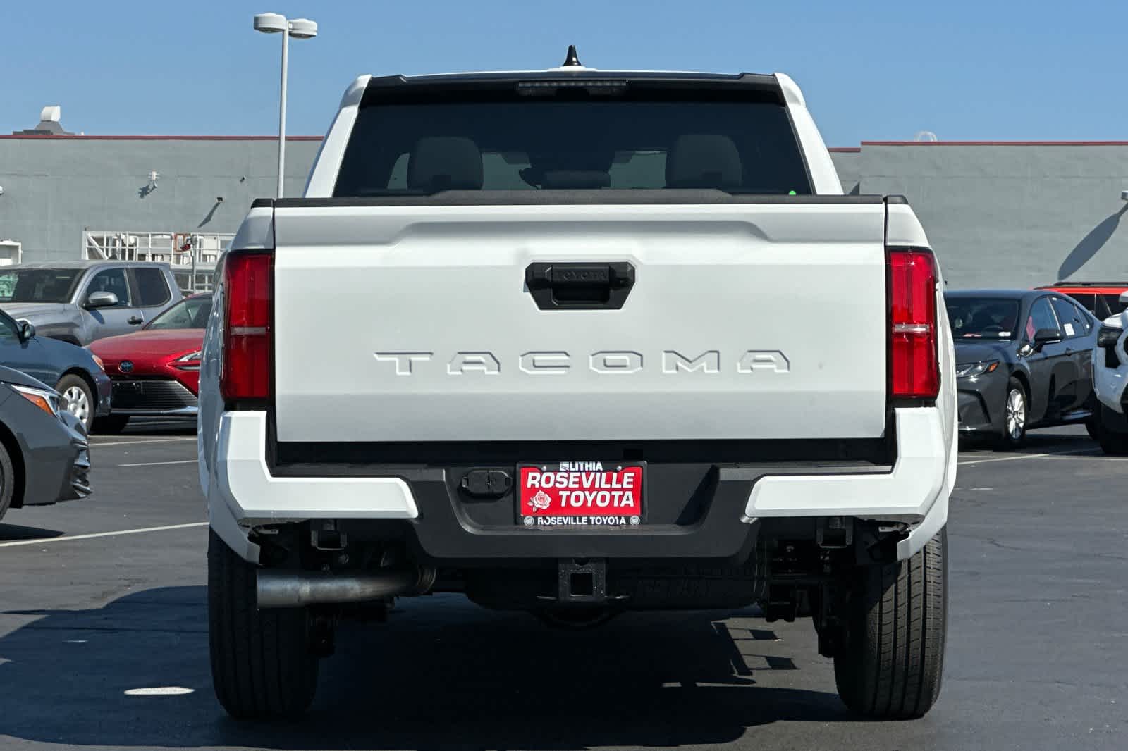 Thumbnail: 2025 Toyota Tacoma - 7