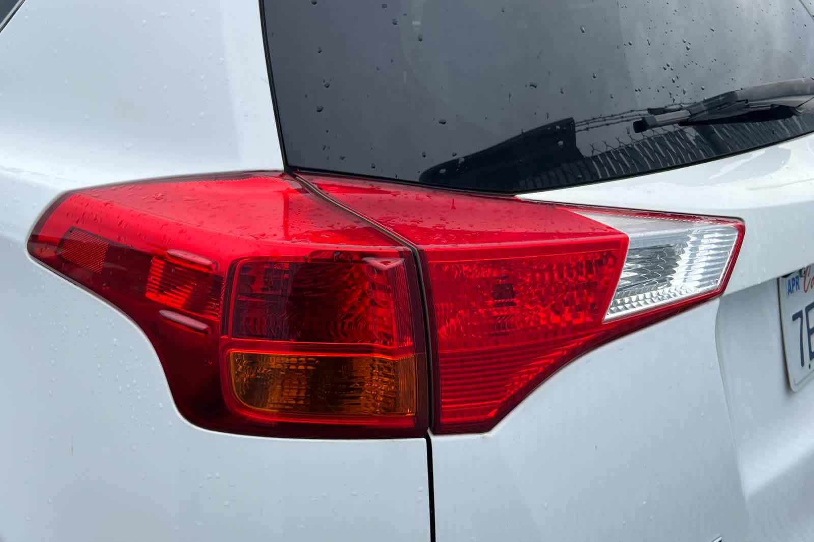 Thumbnail: 2014 Toyota RAV4 - 15