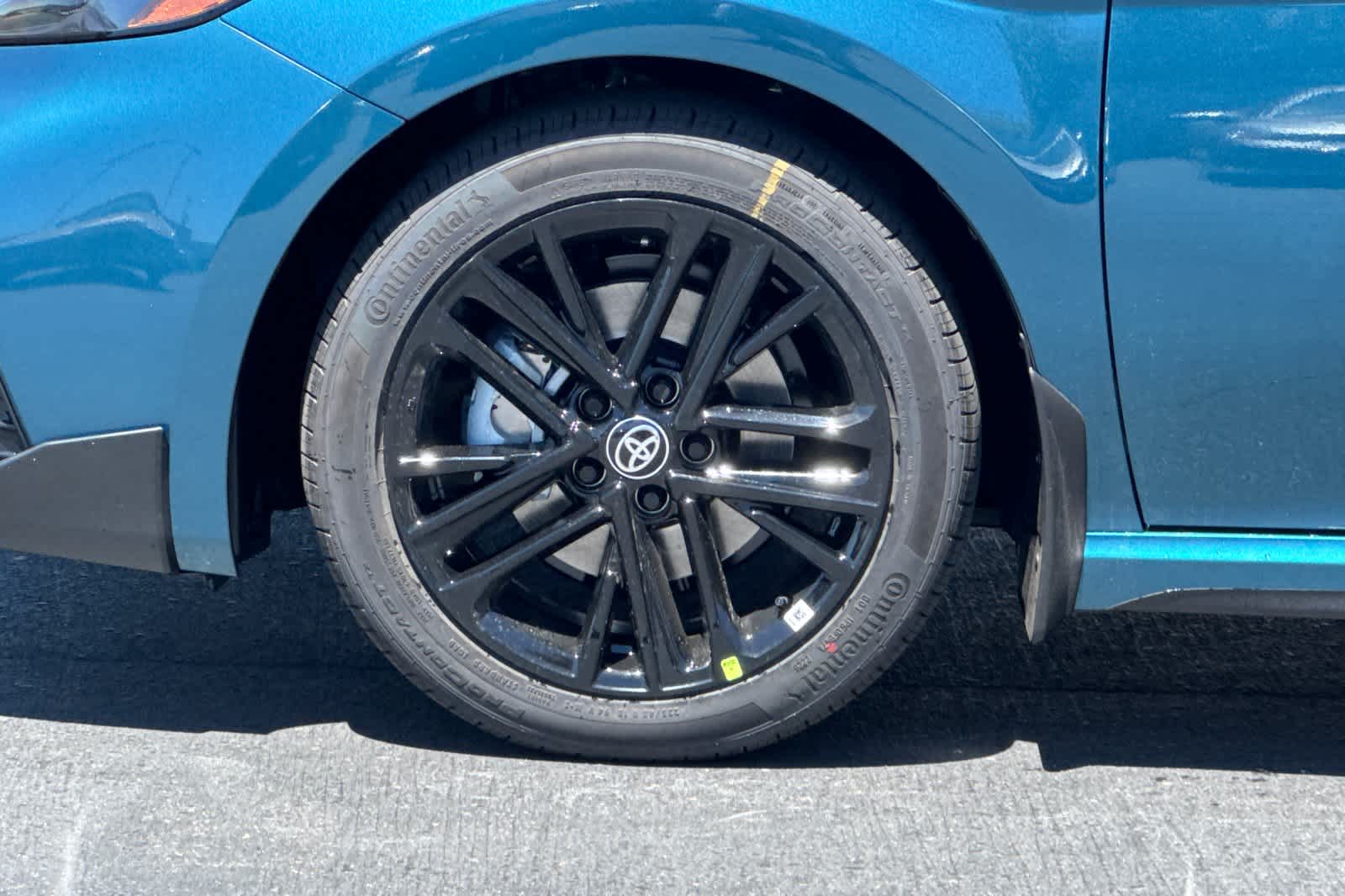 Thumbnail: 2026 Toyota Camry - 32