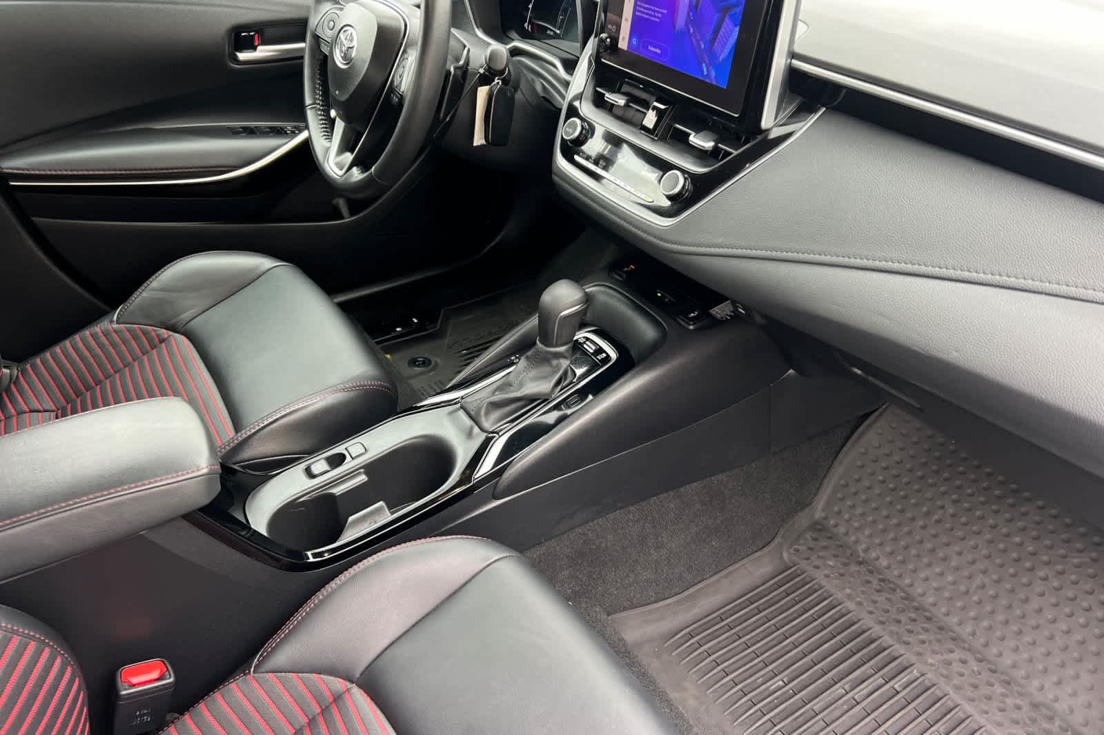 Thumbnail: 2024 Toyota Corolla - 15