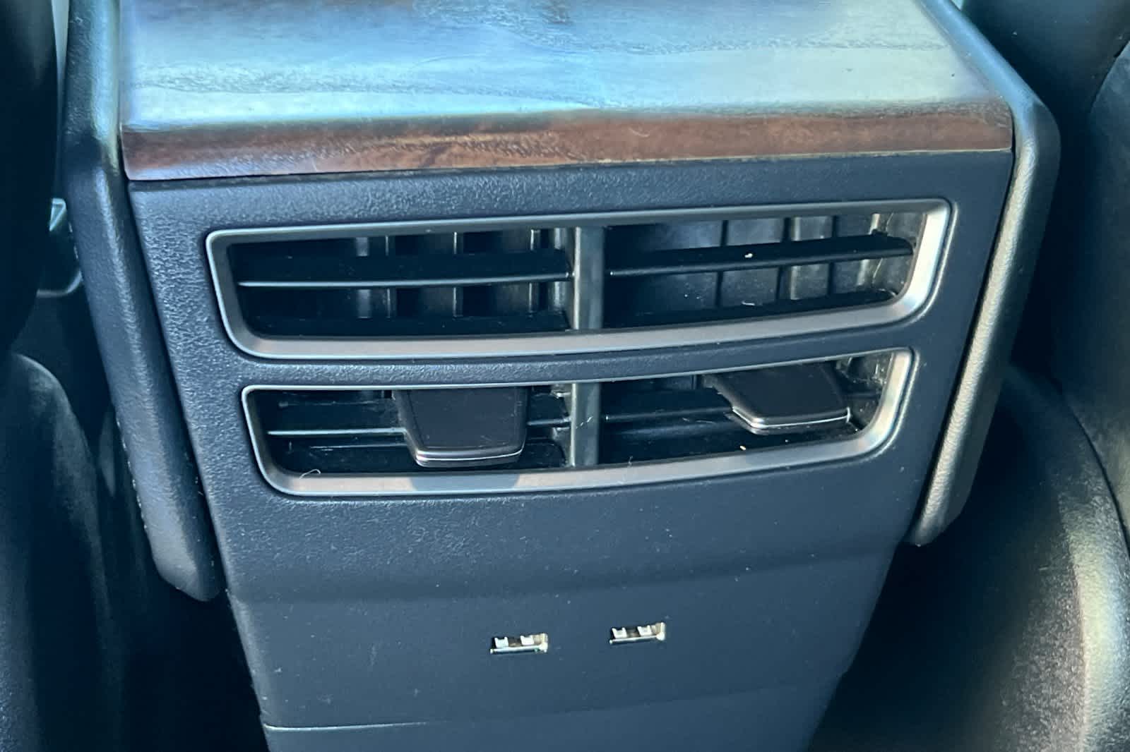 Thumbnail: 2019 Tesla Model X - 14