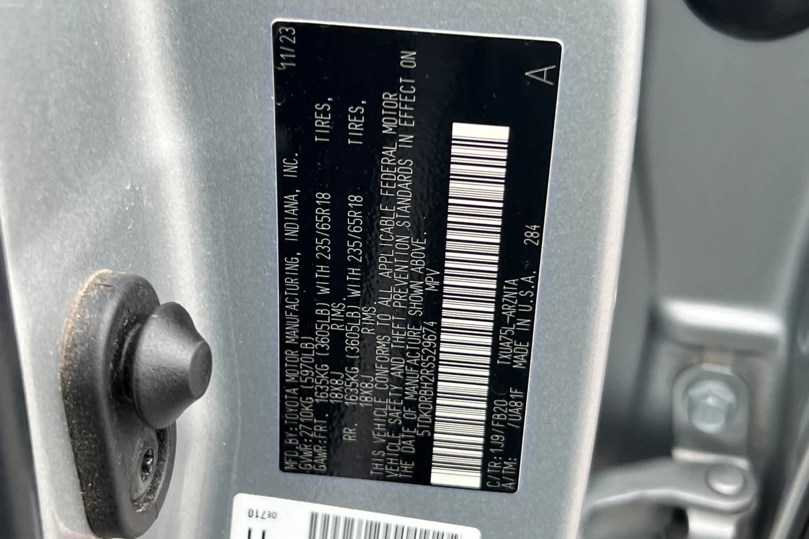 Thumbnail: 2024 Toyota Highlander - 30