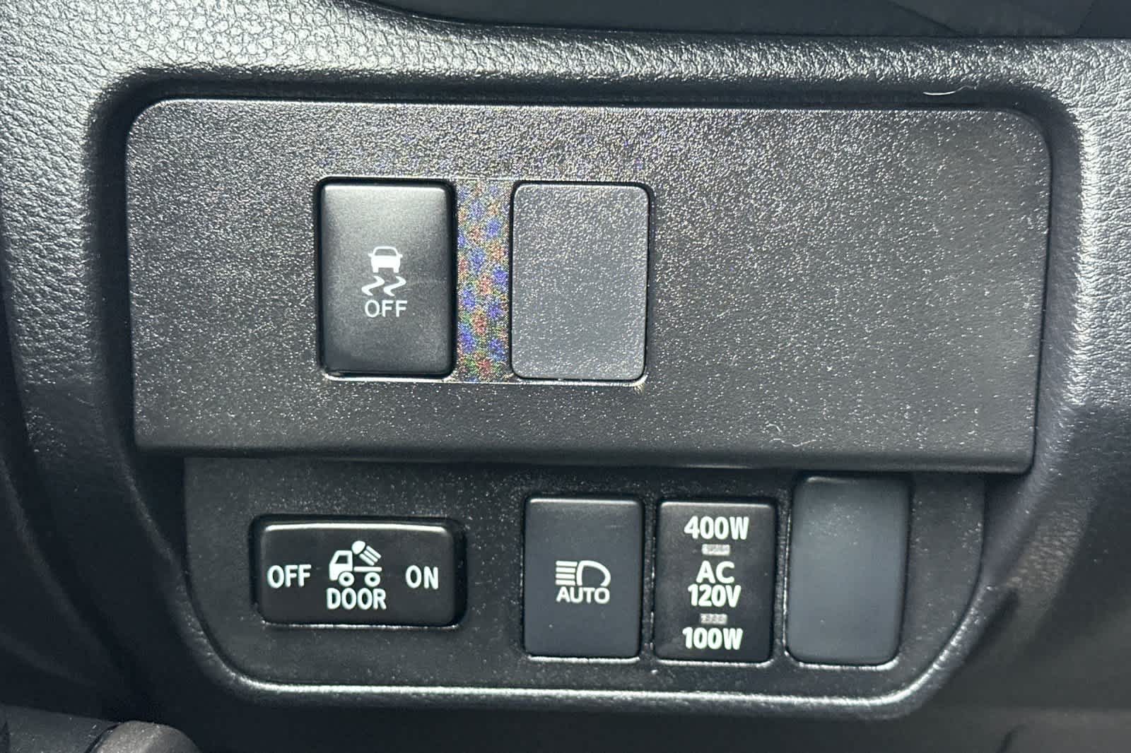 Thumbnail: 2023 Toyota Tacoma - 29