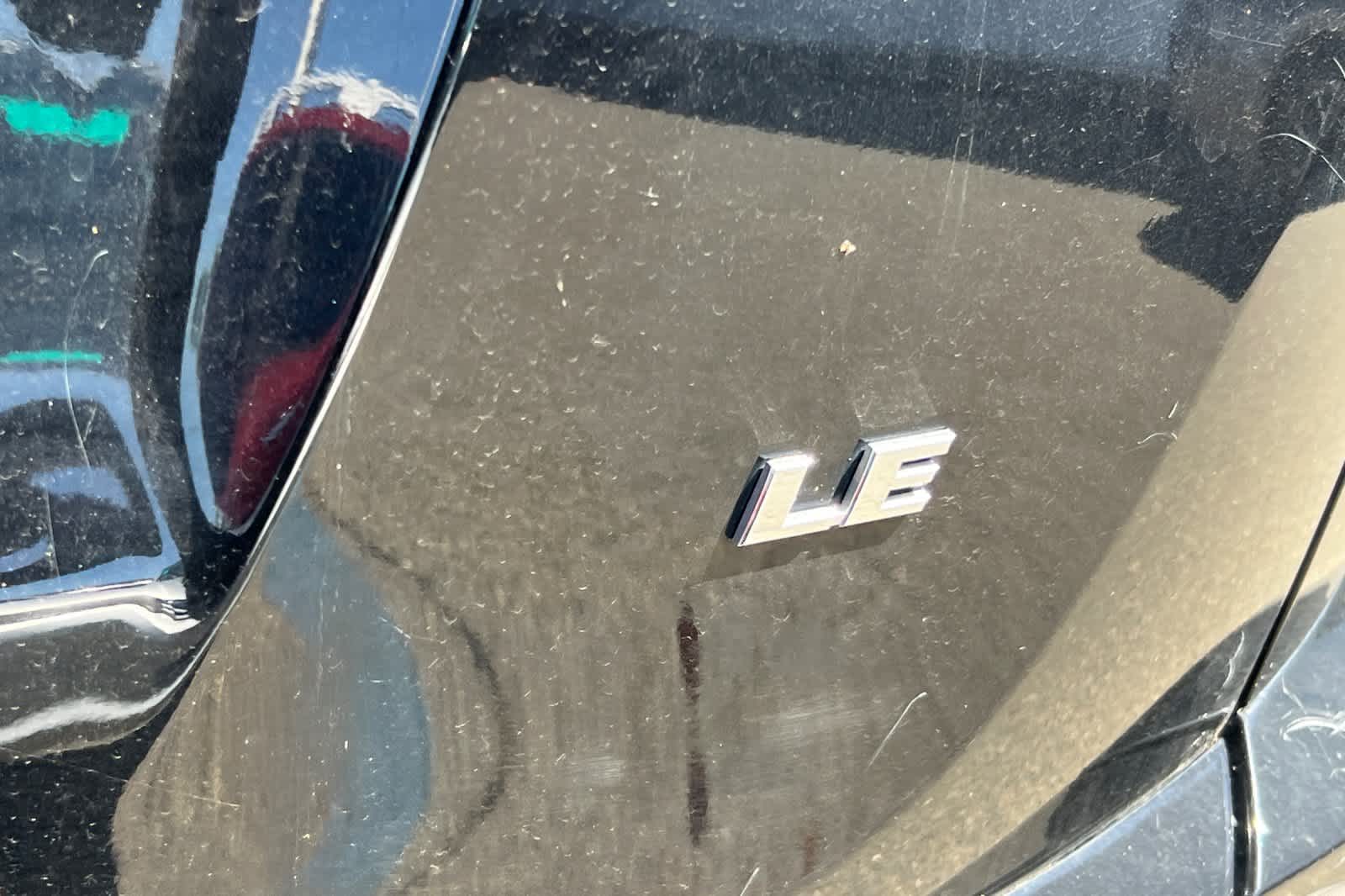 Thumbnail: 2017 Toyota RAV4 - 21