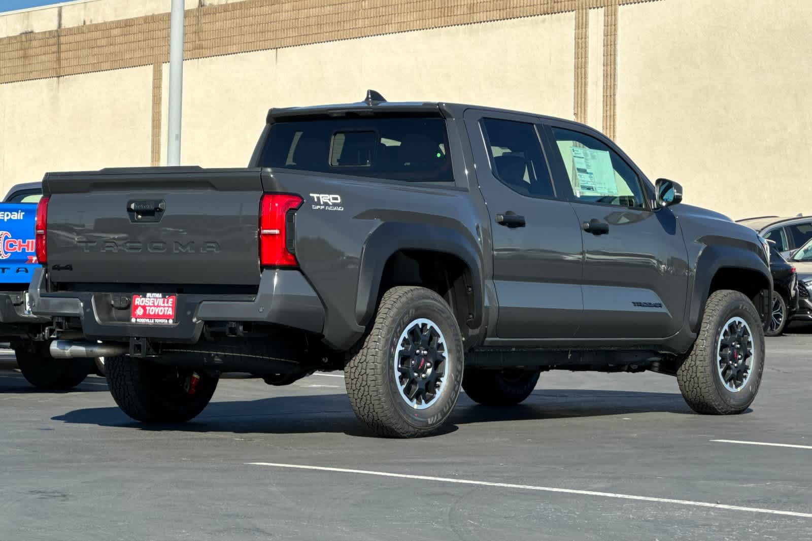 2024 Toyota Tacoma TRD Off-Road 2