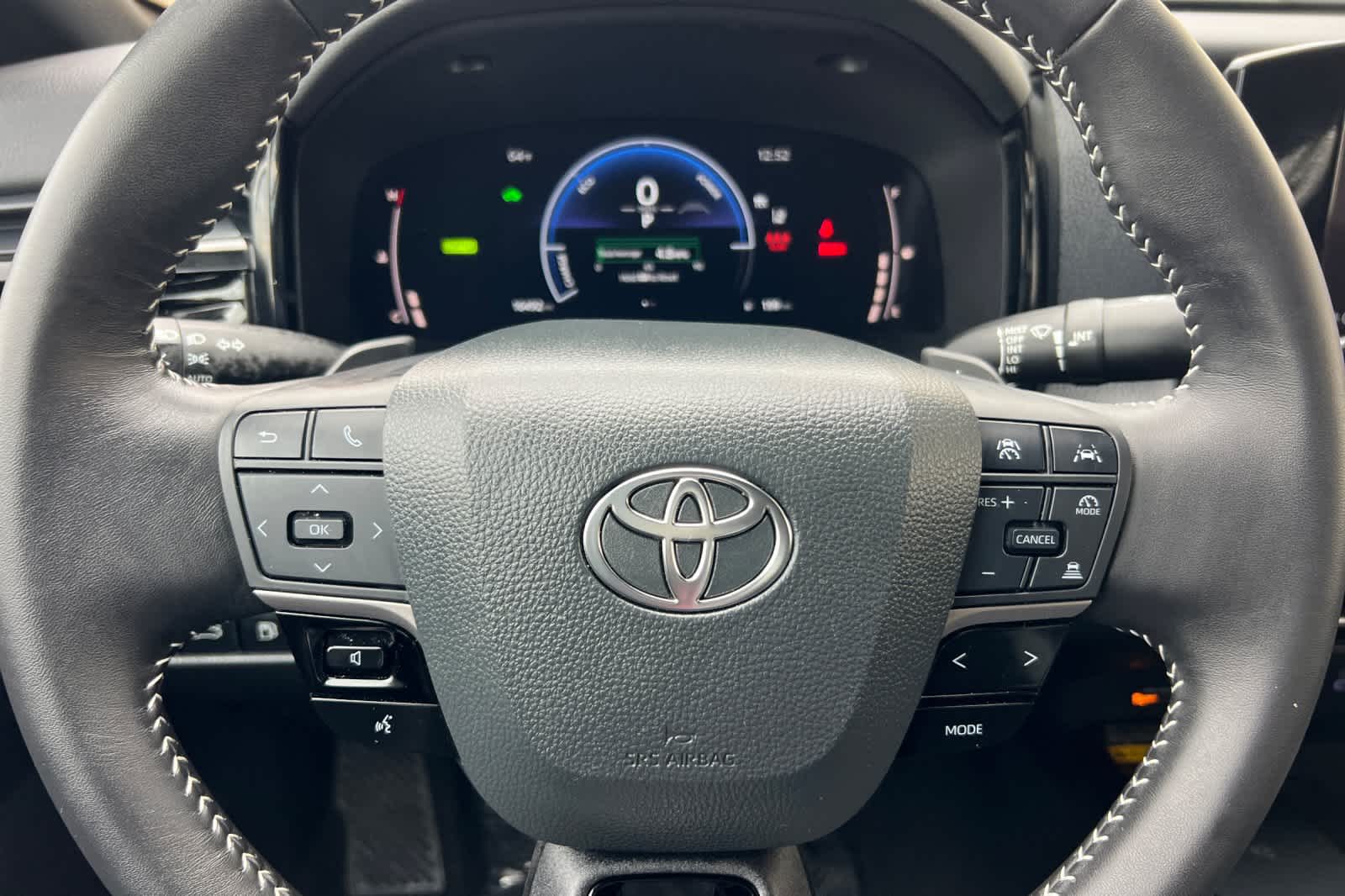 Thumbnail: 2025 Toyota Camry - 24