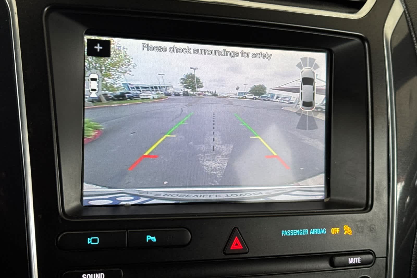 Thumbnail: 2019 Ford Explorer - 21