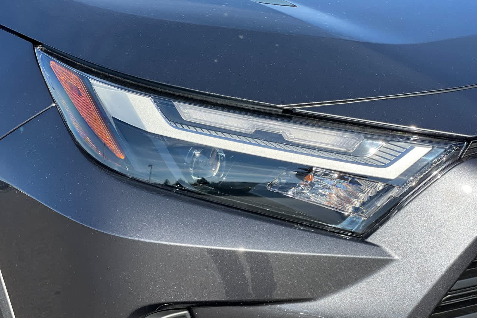 Thumbnail: 2025 Toyota RAV4 - 27