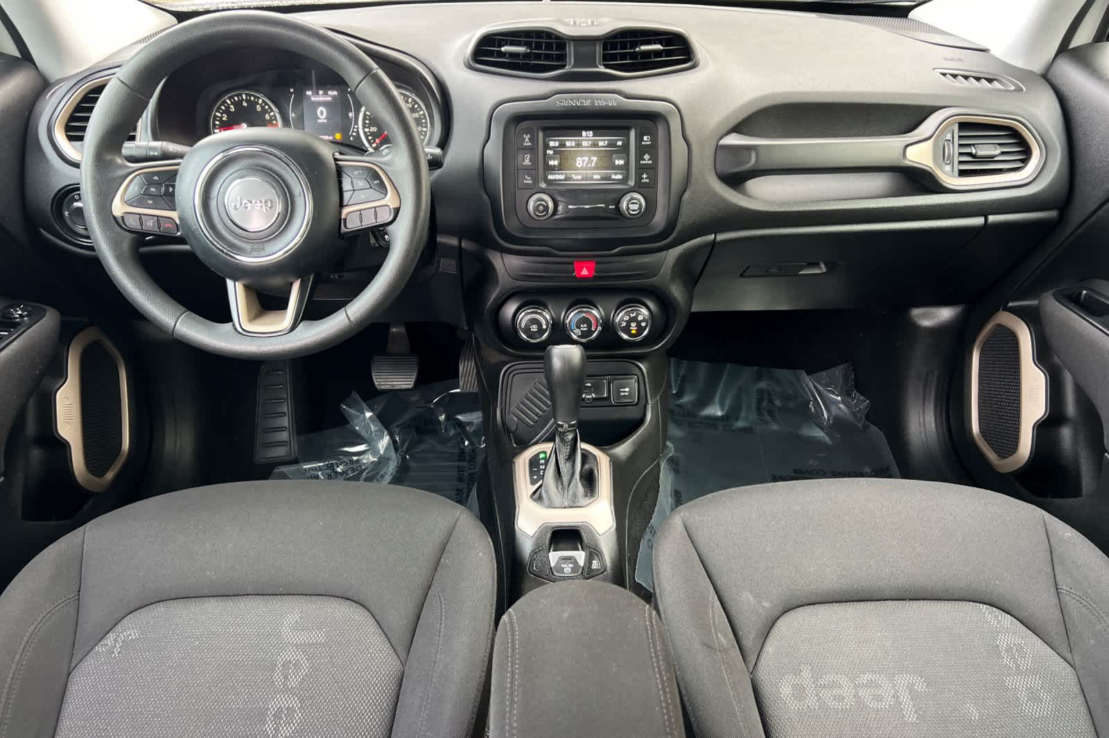 Thumbnail: 2017 Jeep Renegade - 3