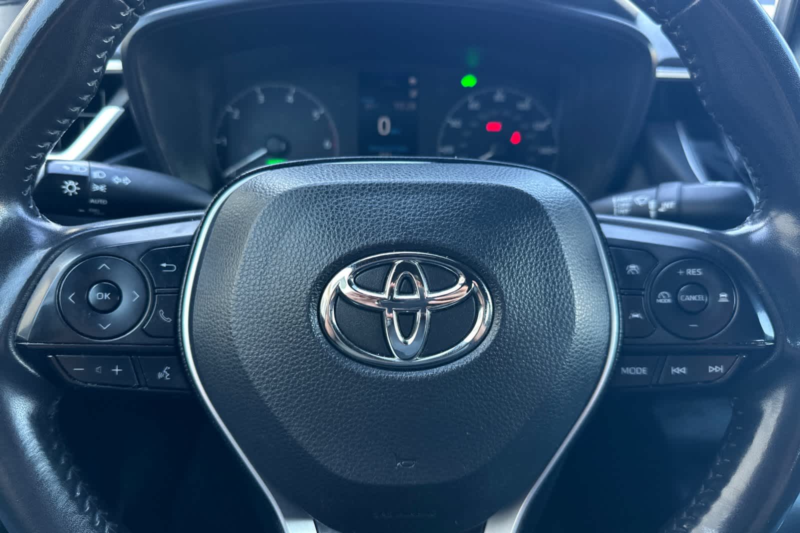 Thumbnail: 2023 Toyota Corolla - 24