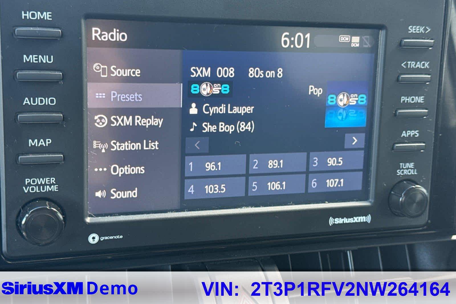 Thumbnail: 2022 Toyota RAV4 - 32