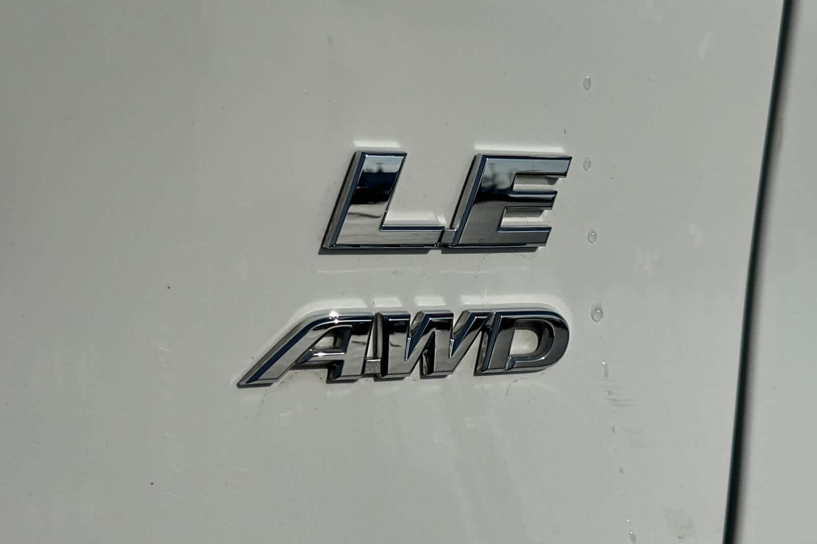 Thumbnail: 2024 Toyota RAV4 - 31