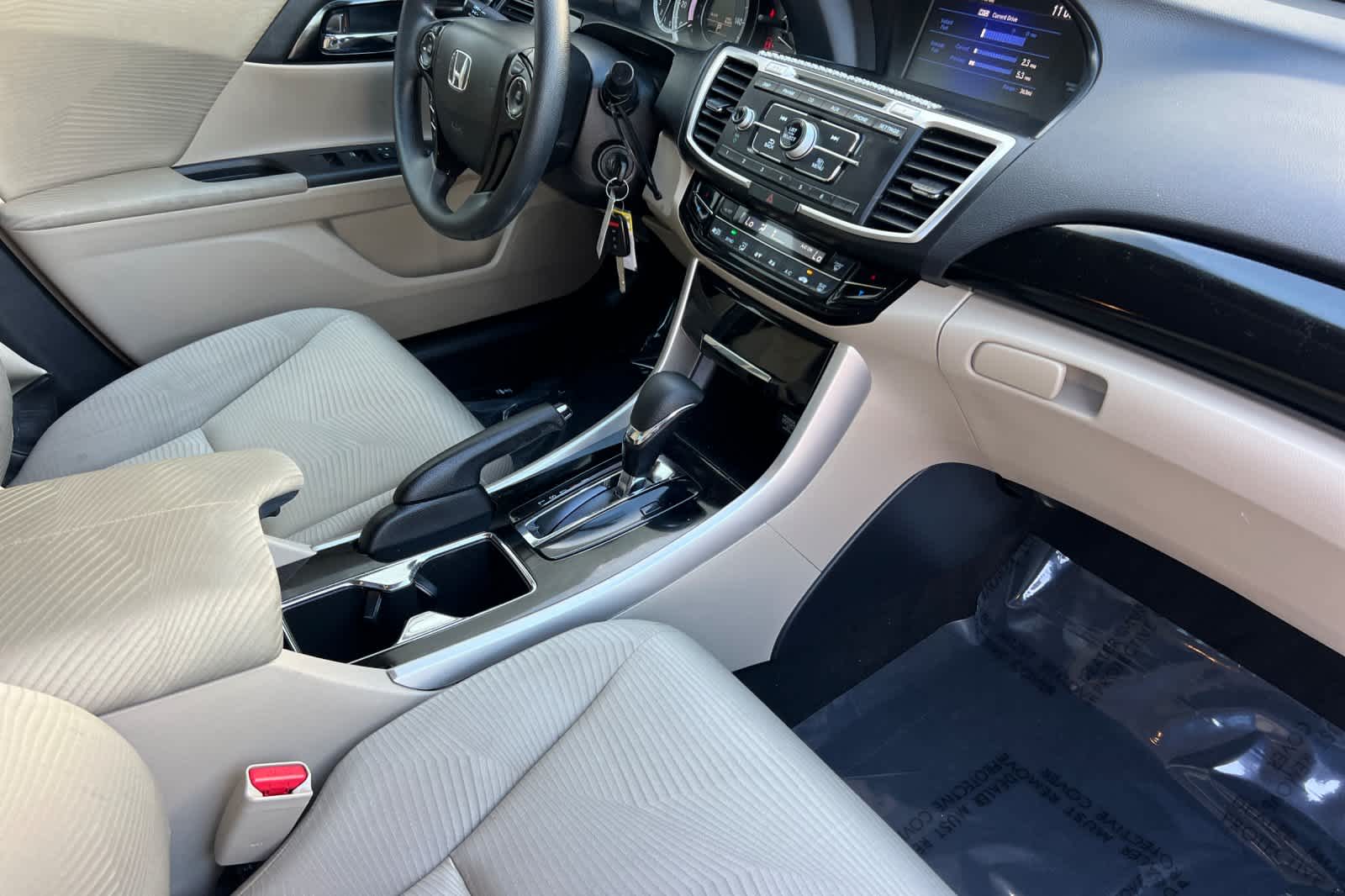 Thumbnail: 2017 Honda Accord - 15