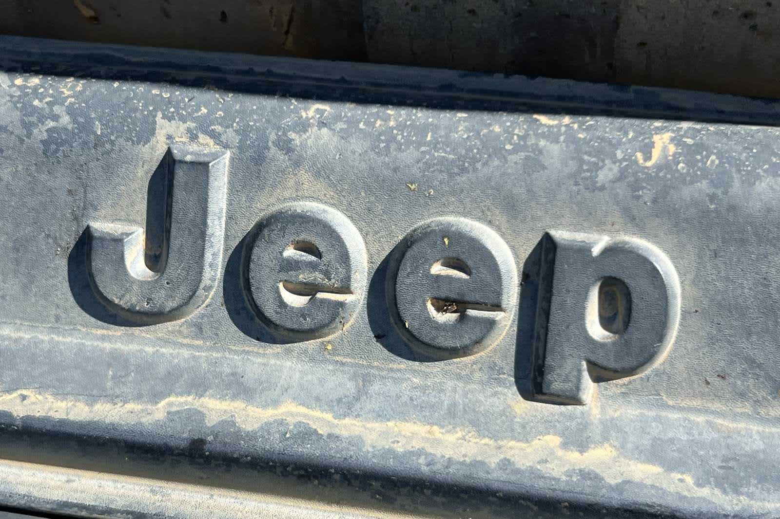 2004 Jeep Wrangler X 10