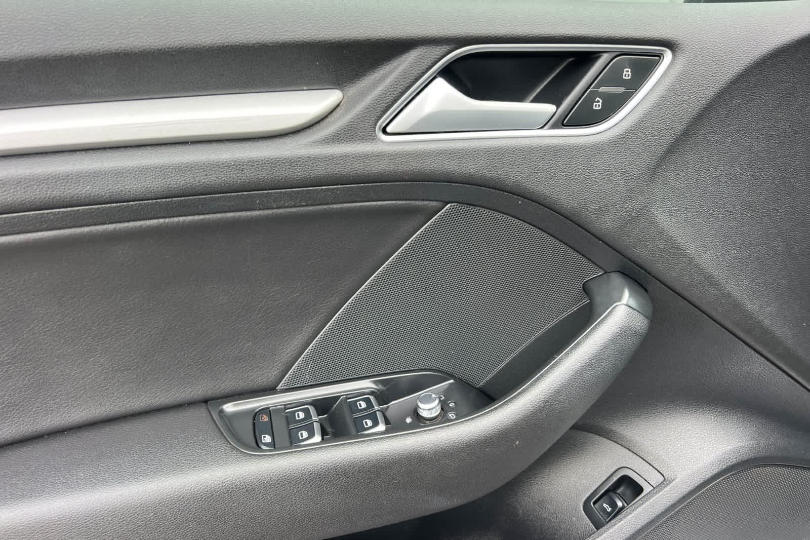Thumbnail: 2016 Audi A3 - 12