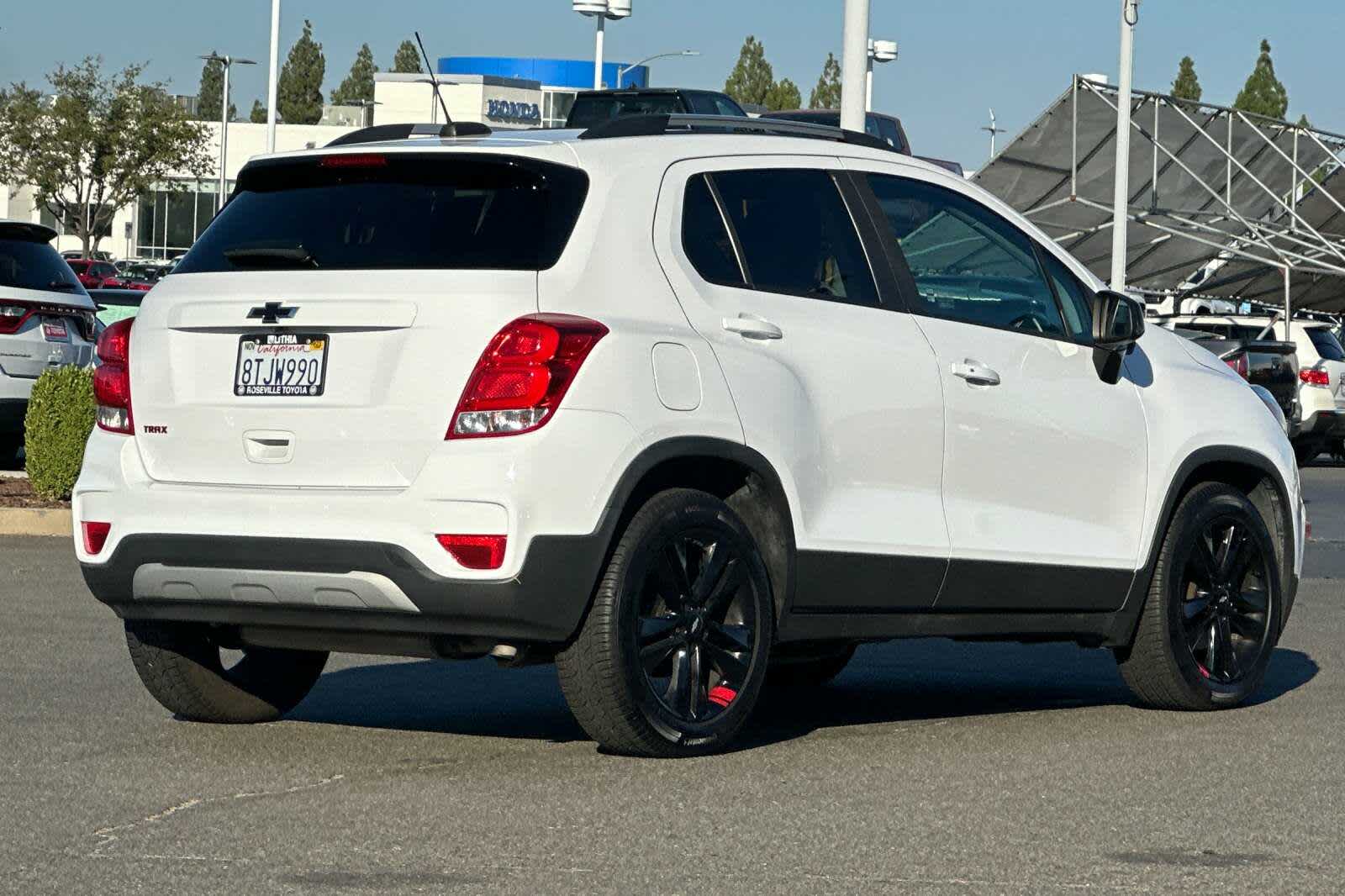 Thumbnail: 2020 Chevrolet Trax - 2