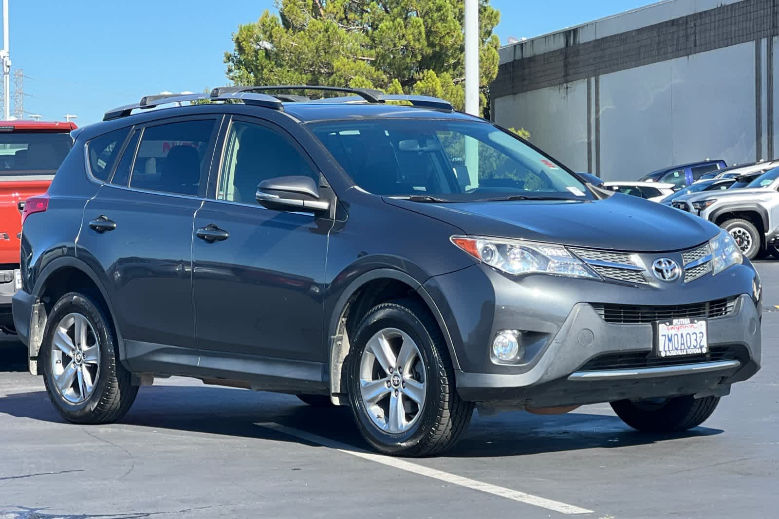 Thumbnail: 2015 Toyota RAV4 - 5