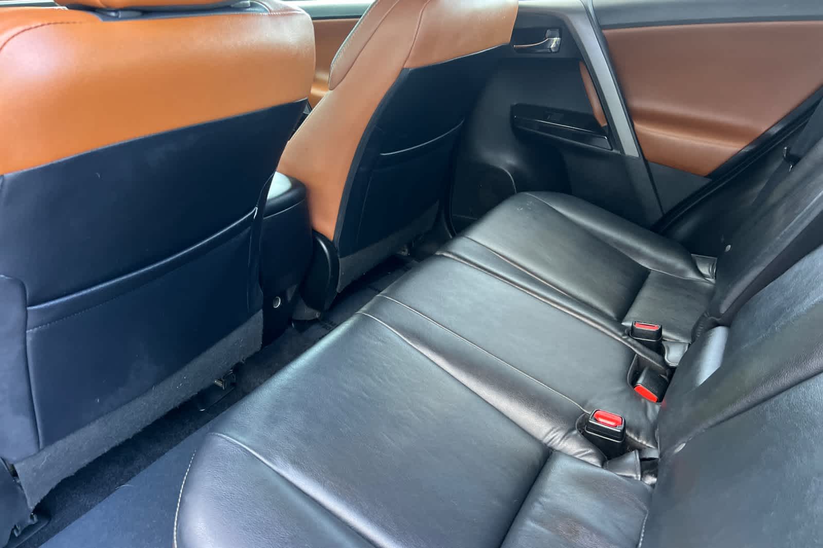 Thumbnail: 2016 Toyota RAV4 - 4