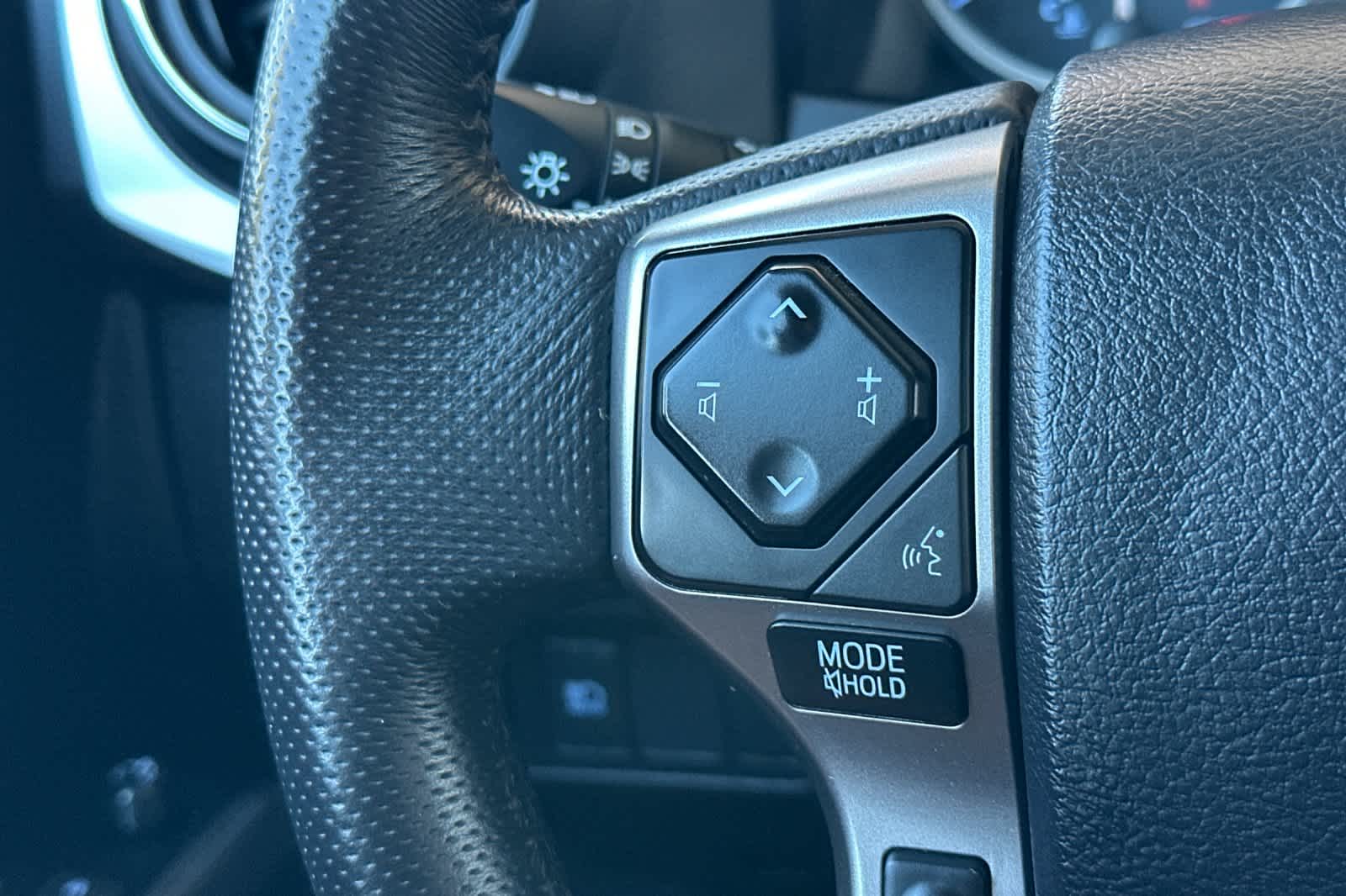 Thumbnail: 2023 Toyota Tacoma - 24