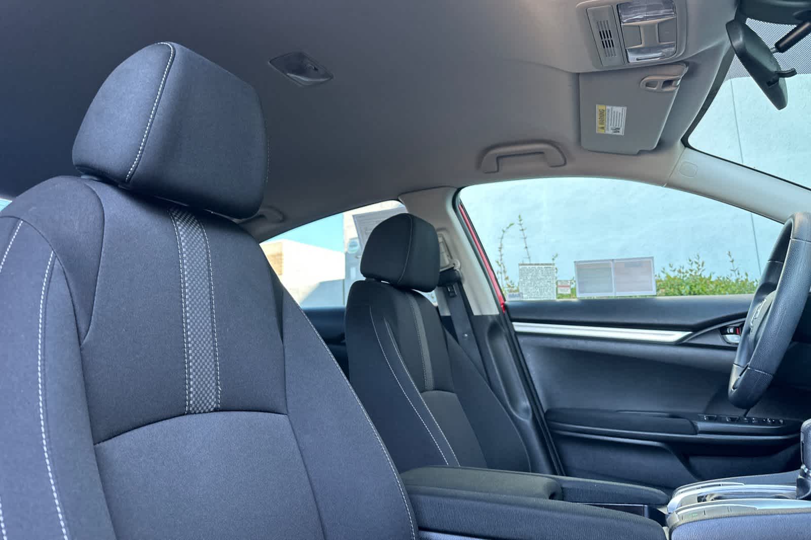 Thumbnail: 2019 Honda Civic - 16