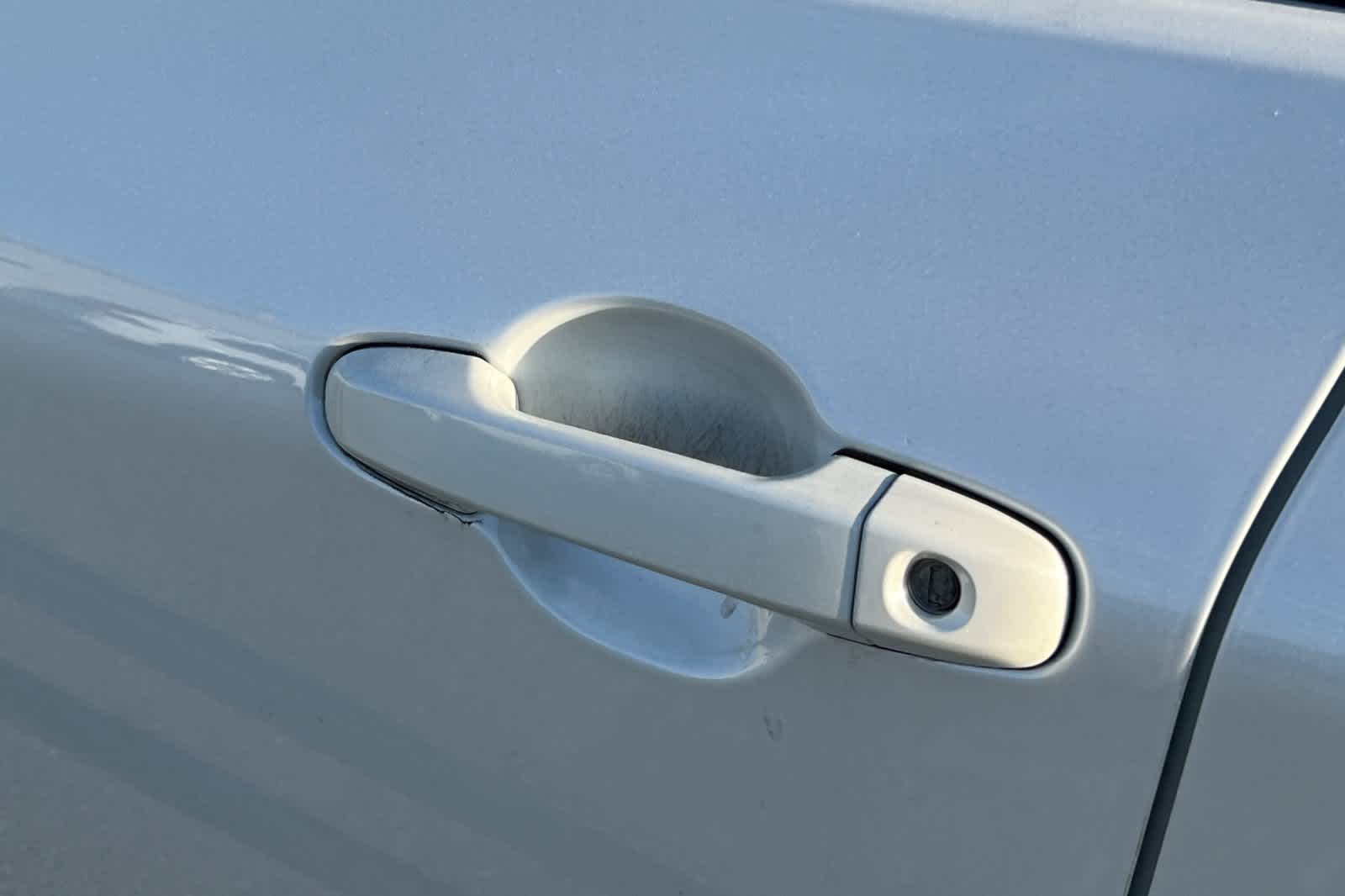 Thumbnail: 2016 Toyota Camry - 7