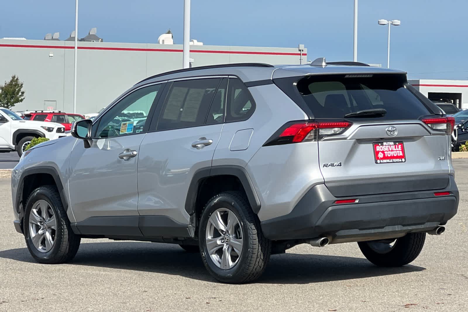 Thumbnail: 2024 Toyota RAV4 - 7