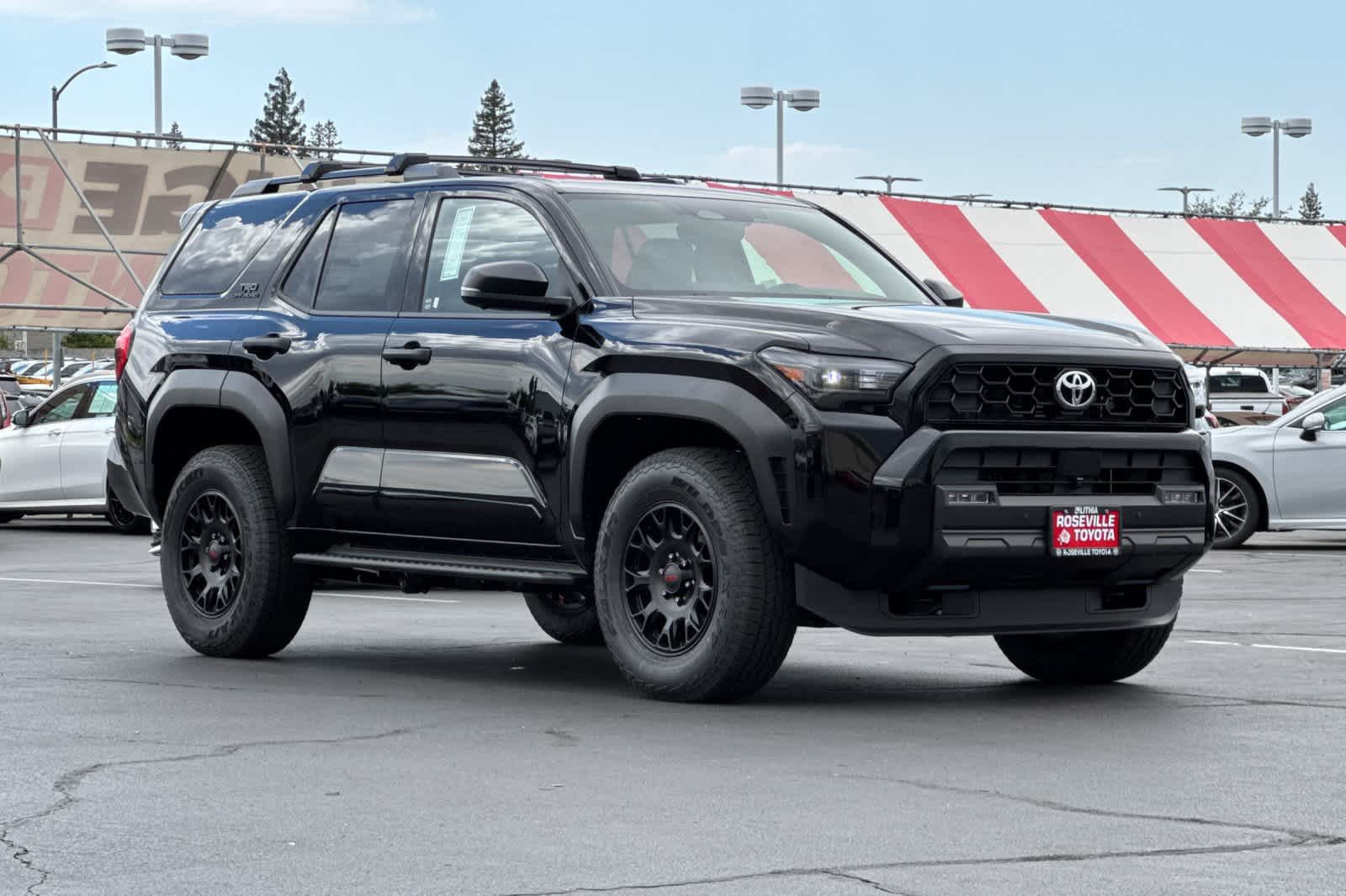 Thumbnail: 2025 Toyota 4Runner - 9