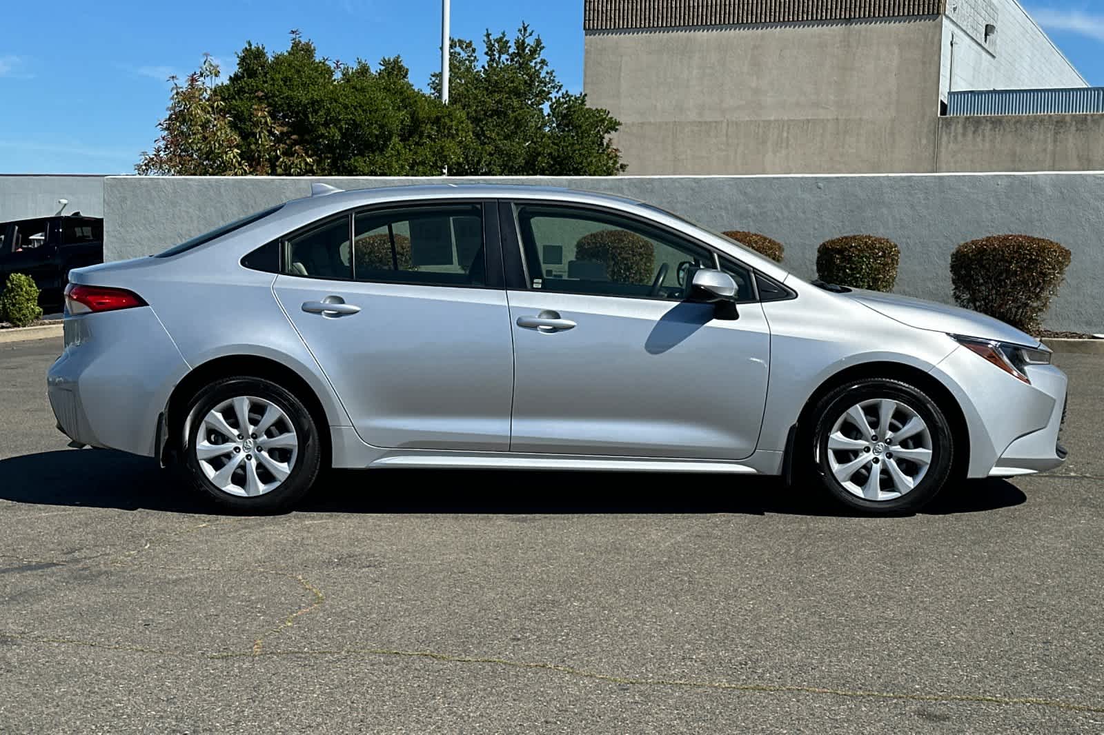 Thumbnail: 2025 Toyota Corolla - 6