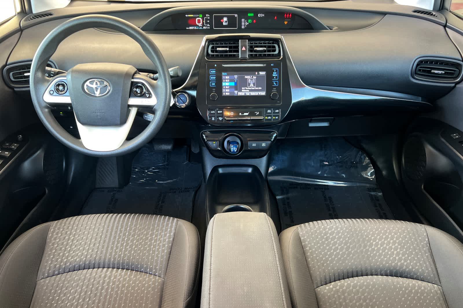 Thumbnail: 2017 Toyota Prius - 3