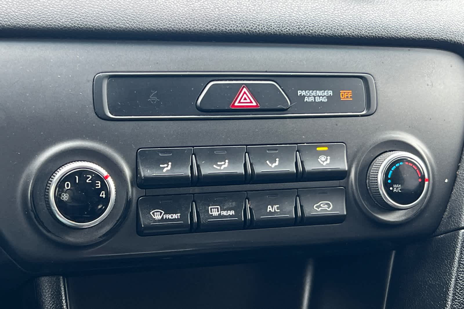 Thumbnail: 2019 Kia Sportage - 22