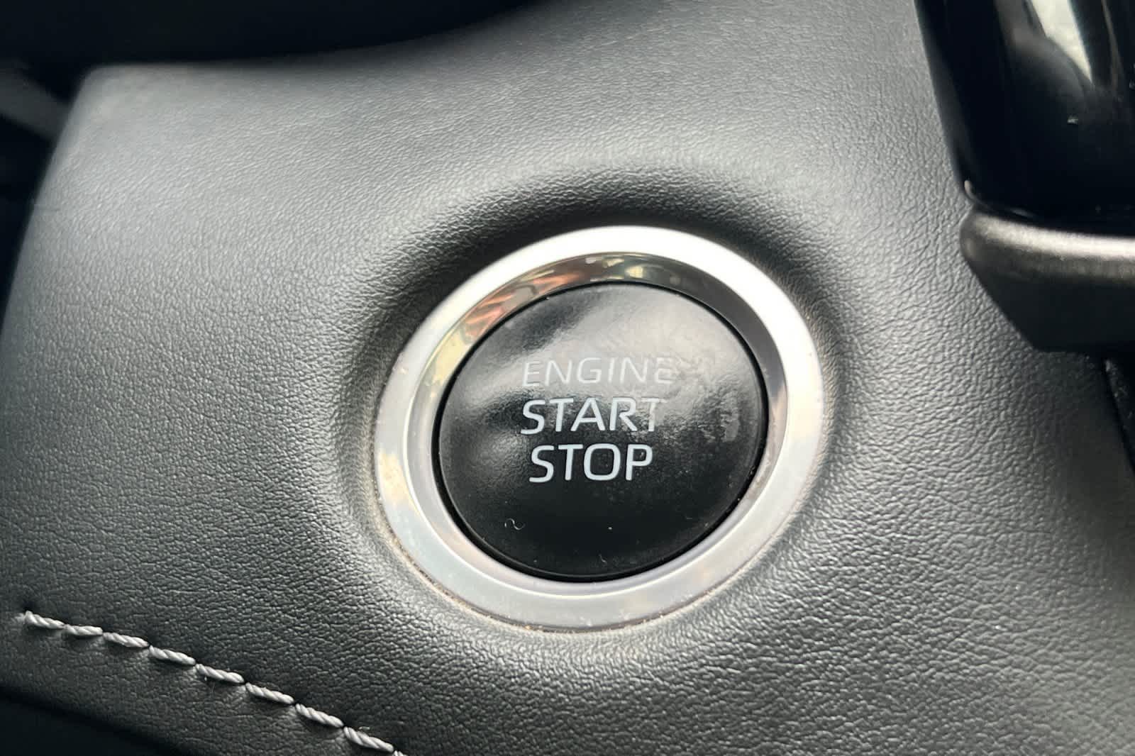 Thumbnail: 2024 Toyota Highlander - 25