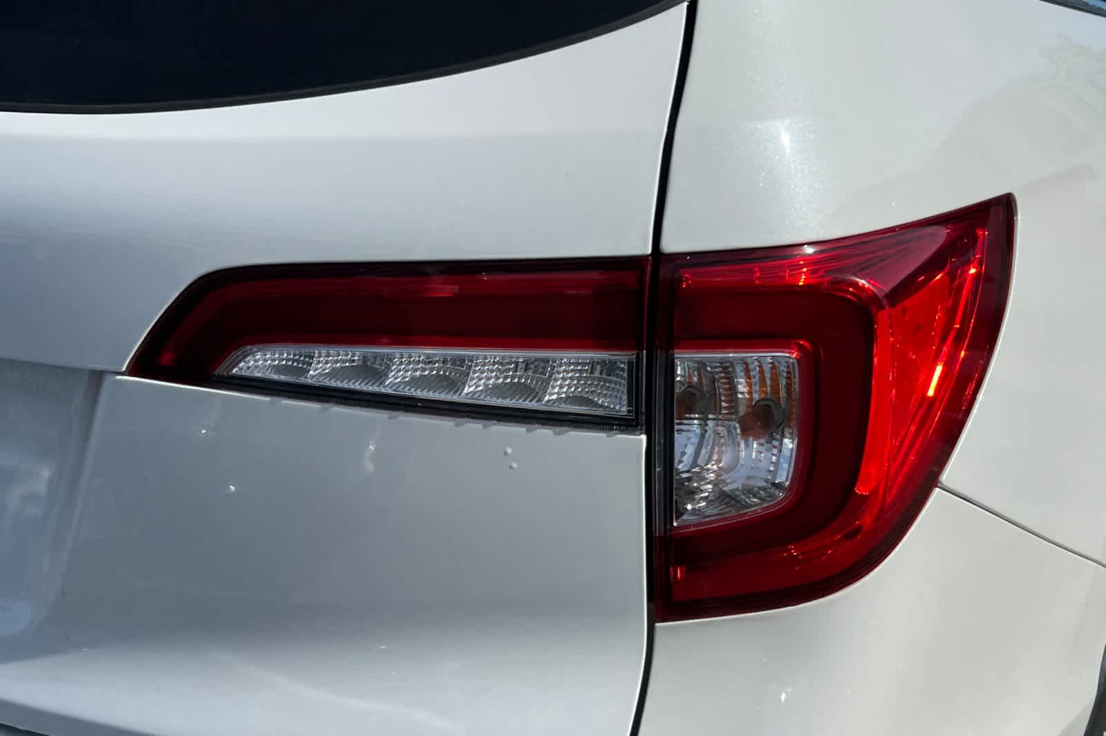 Thumbnail: 2020 Honda Pilot - 17