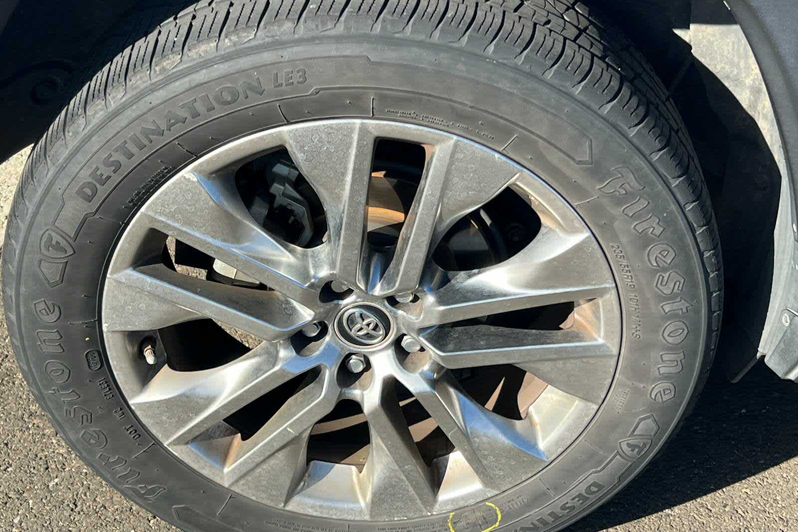 2019 Toyota RAV4 Limited 13