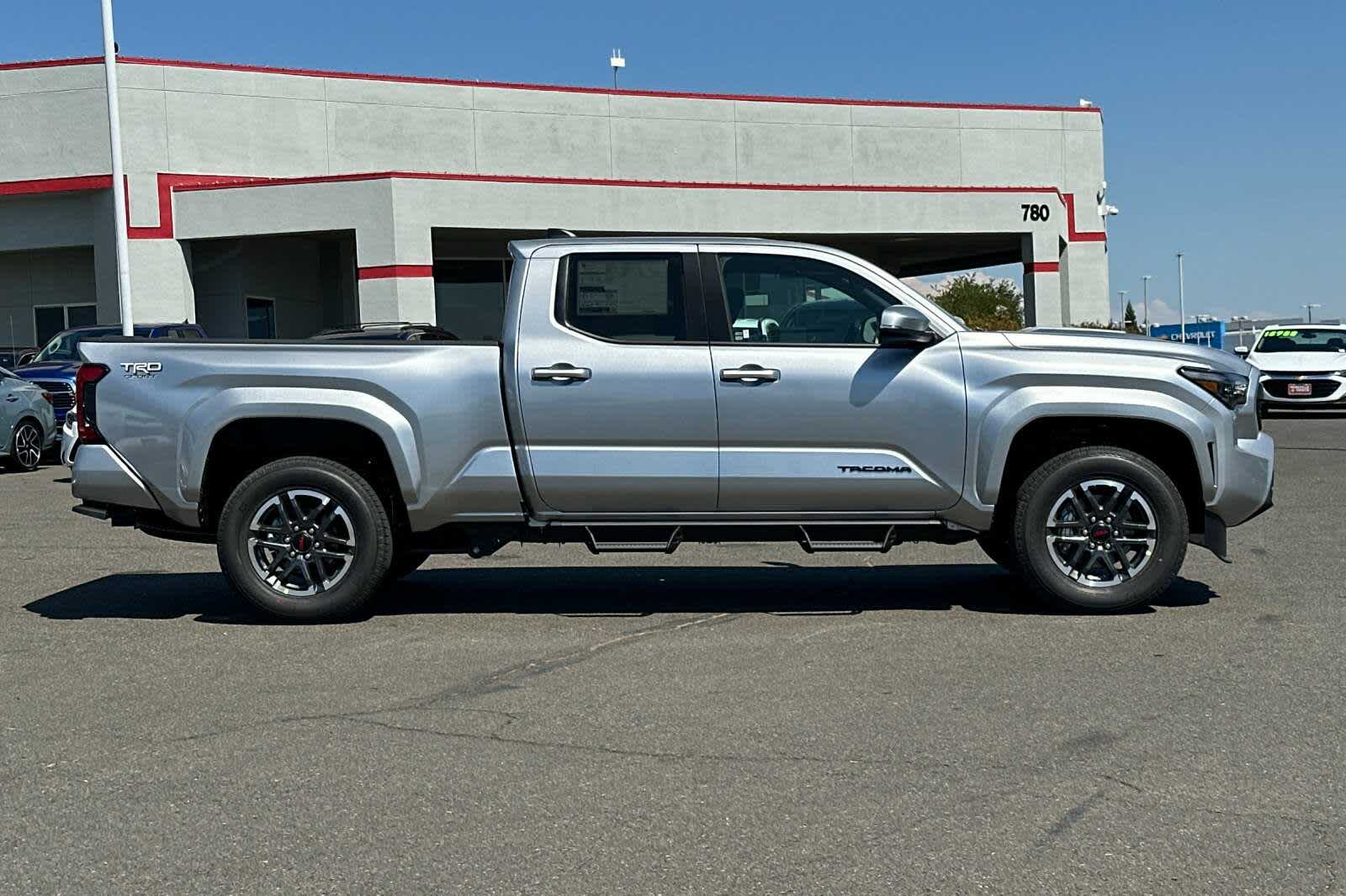 Thumbnail: 2025 Toyota Tacoma - 8