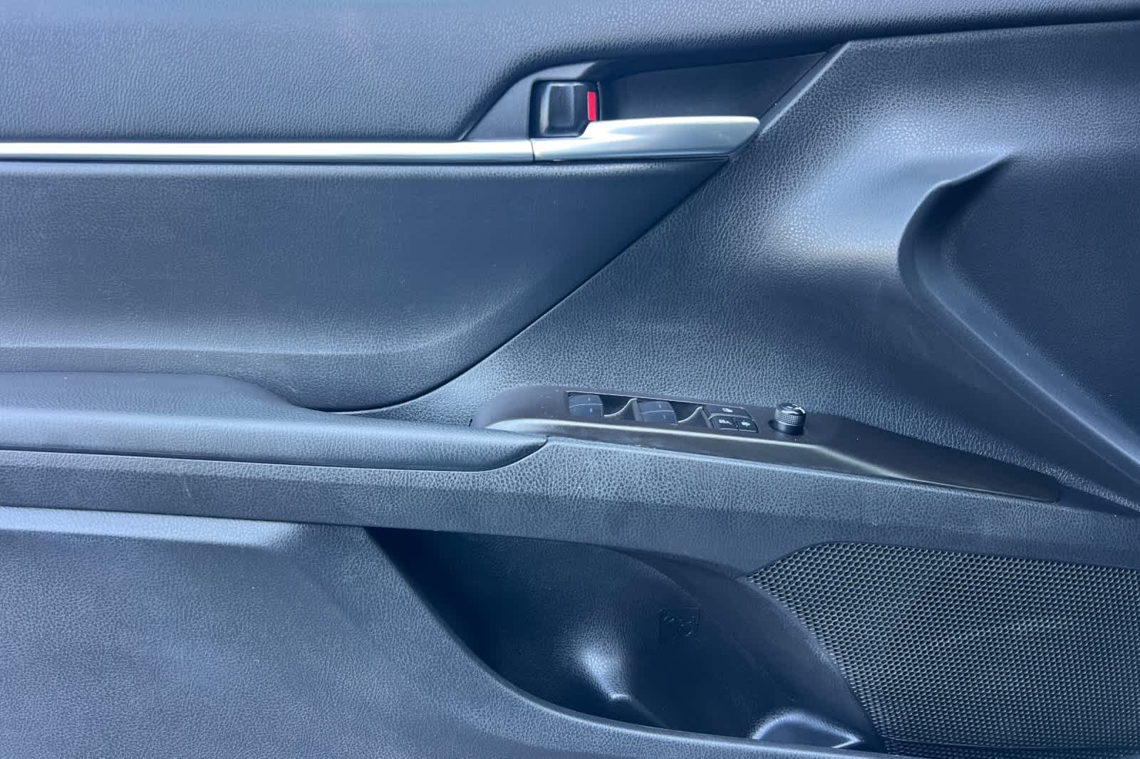 Thumbnail: 2024 Toyota Camry - 12