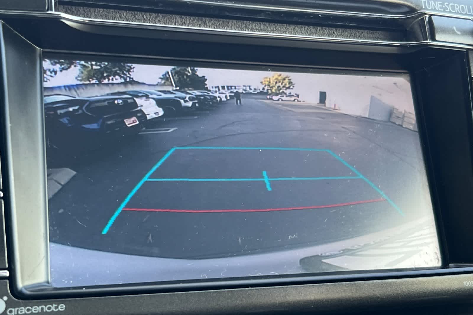 Thumbnail: 2015 Toyota RAV4 - 20