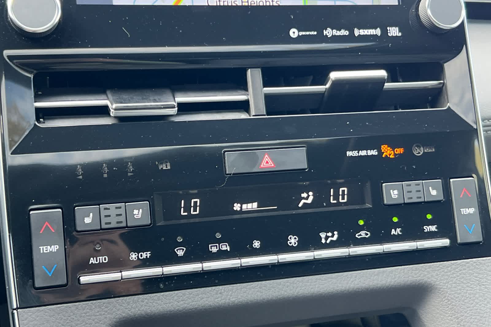 Thumbnail: 2022 Toyota Avalon - 23