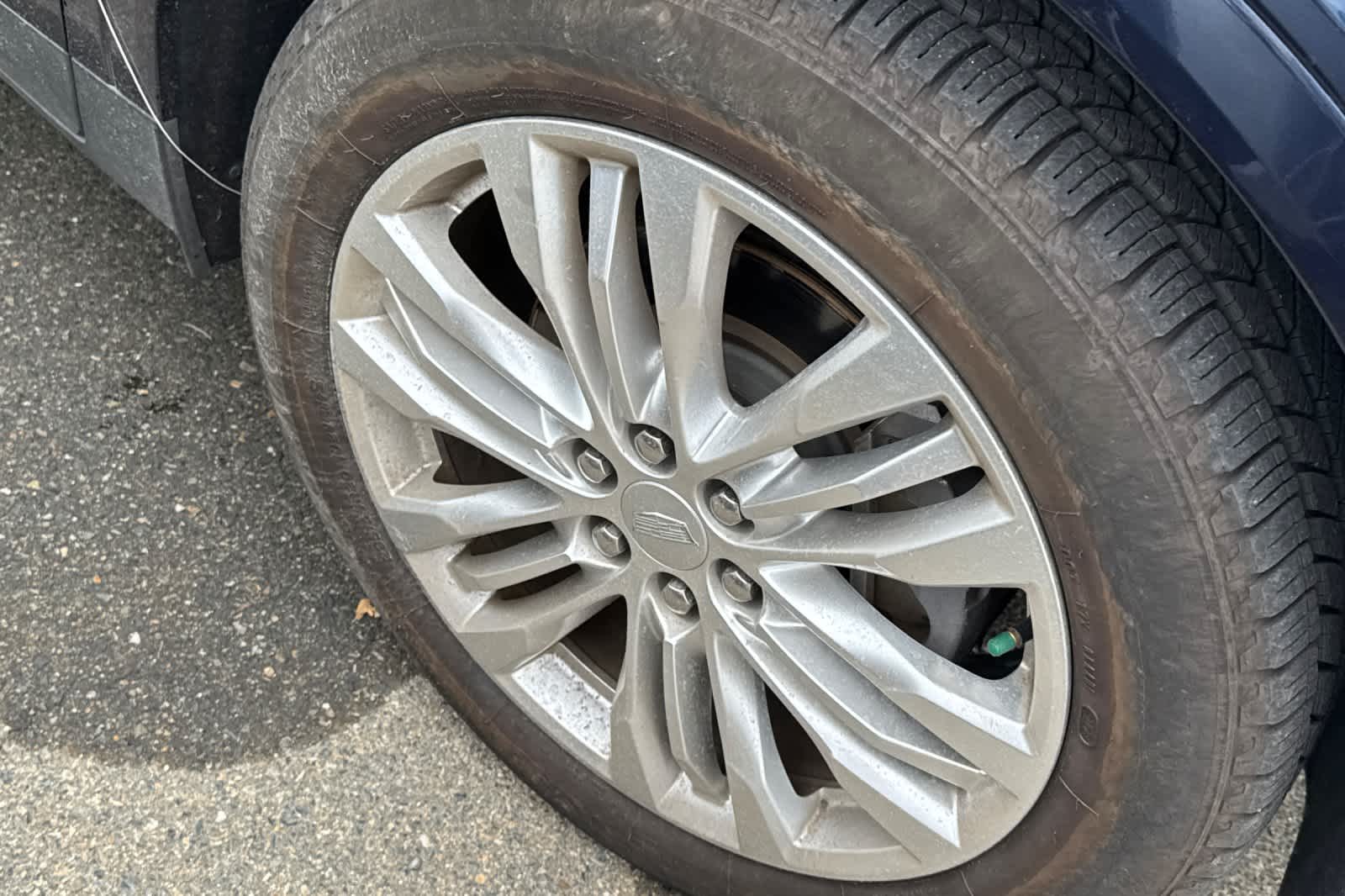 Thumbnail: 2017 Cadillac XT5 - 12