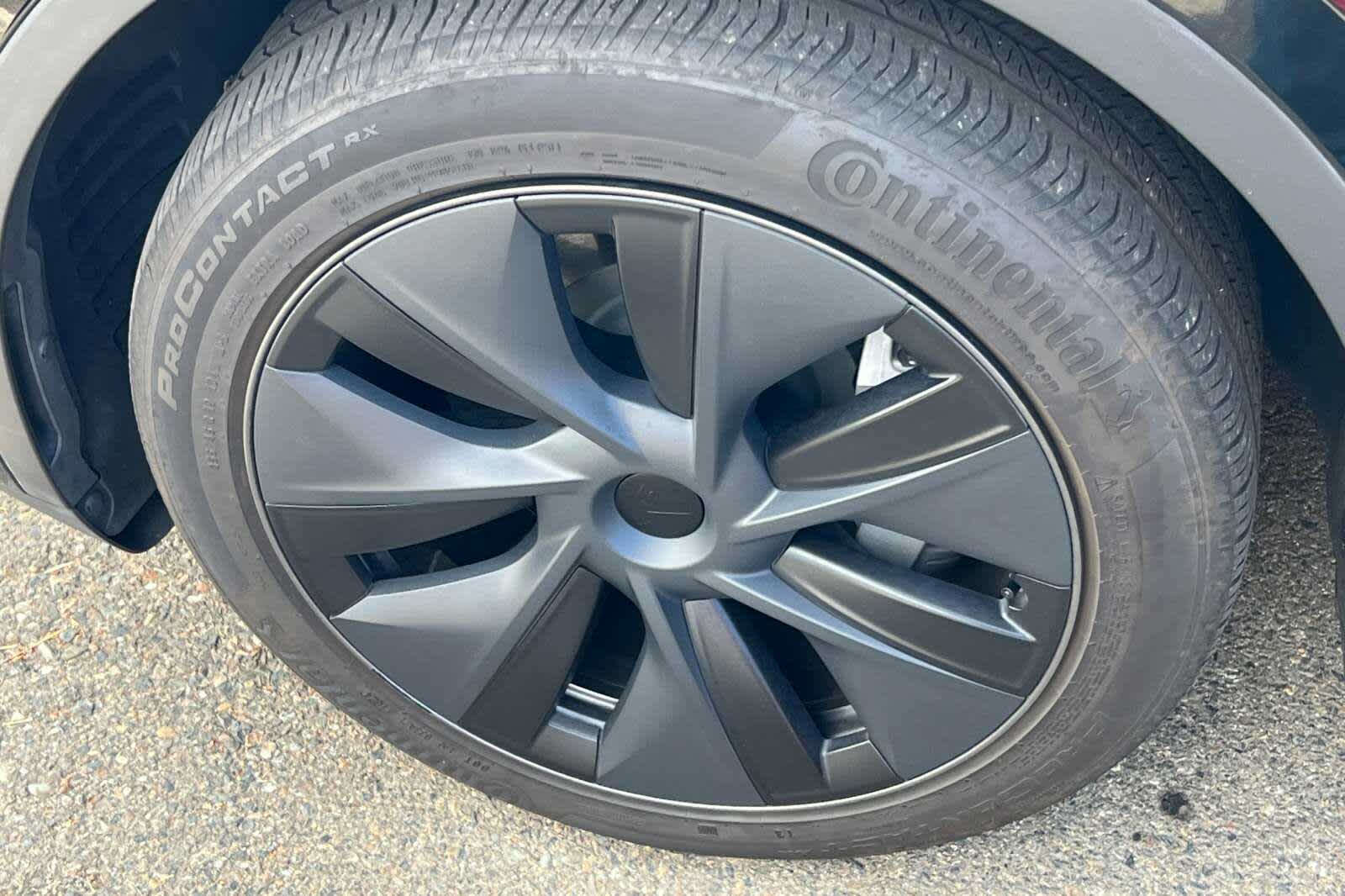 Thumbnail: 2024 Tesla Model Y - 22