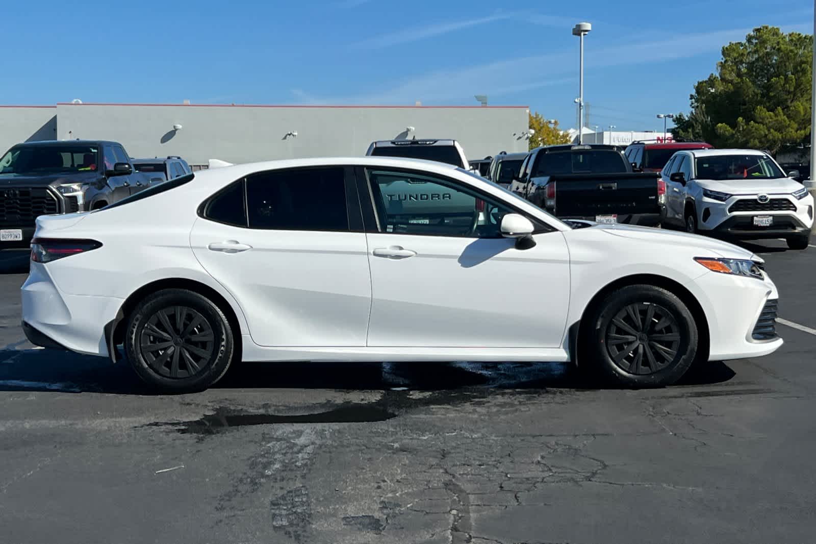 Thumbnail: 2023 Toyota Camry - 6