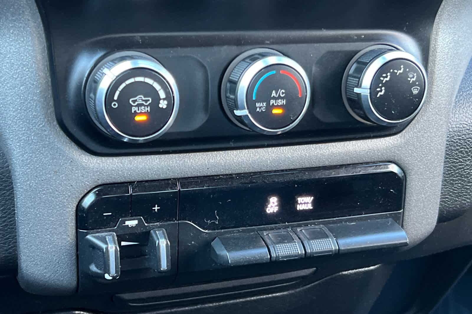 Thumbnail: 2019 RAM 1500 - 21