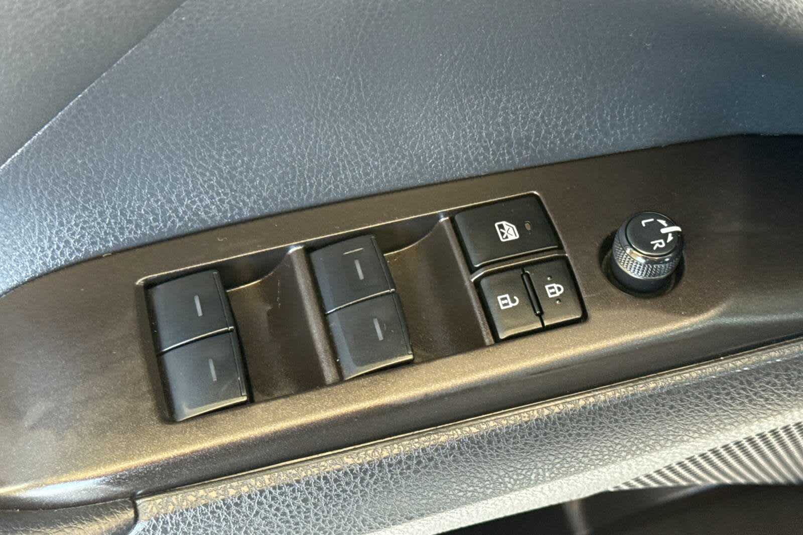 Thumbnail: 2024 Toyota Camry - 13